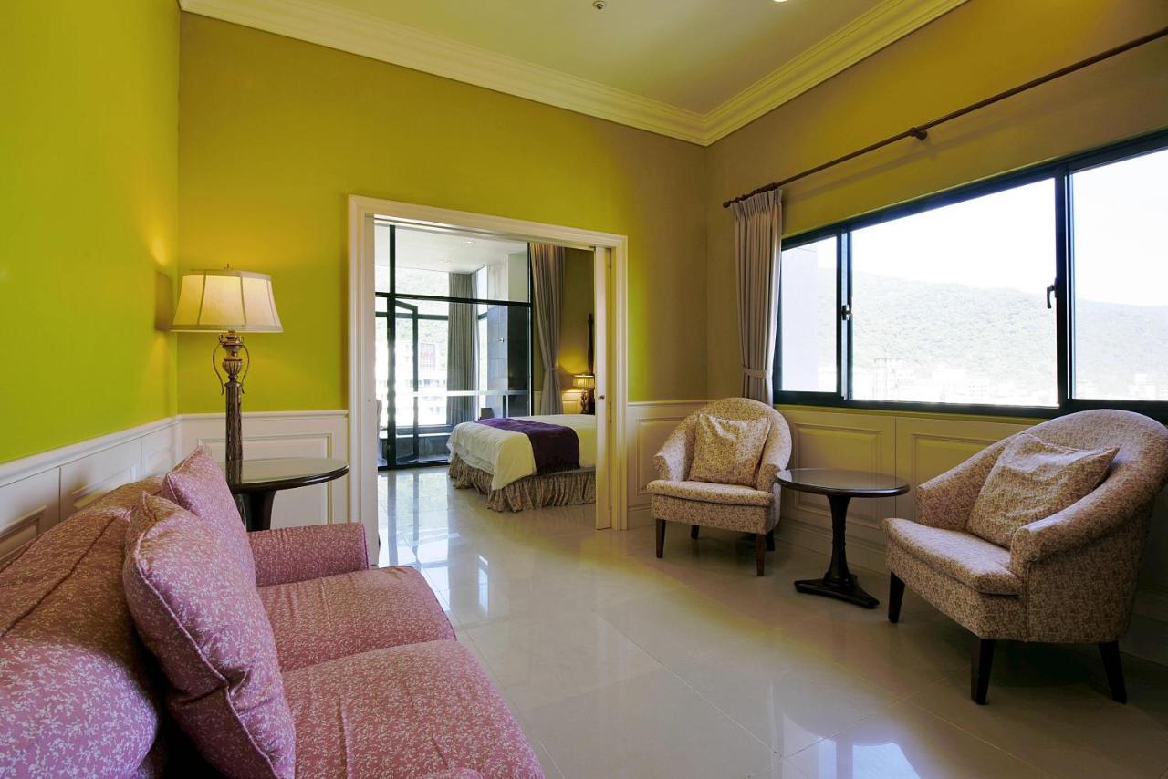 Muen Hot Spring Hotel Jiaoxi Esterno foto