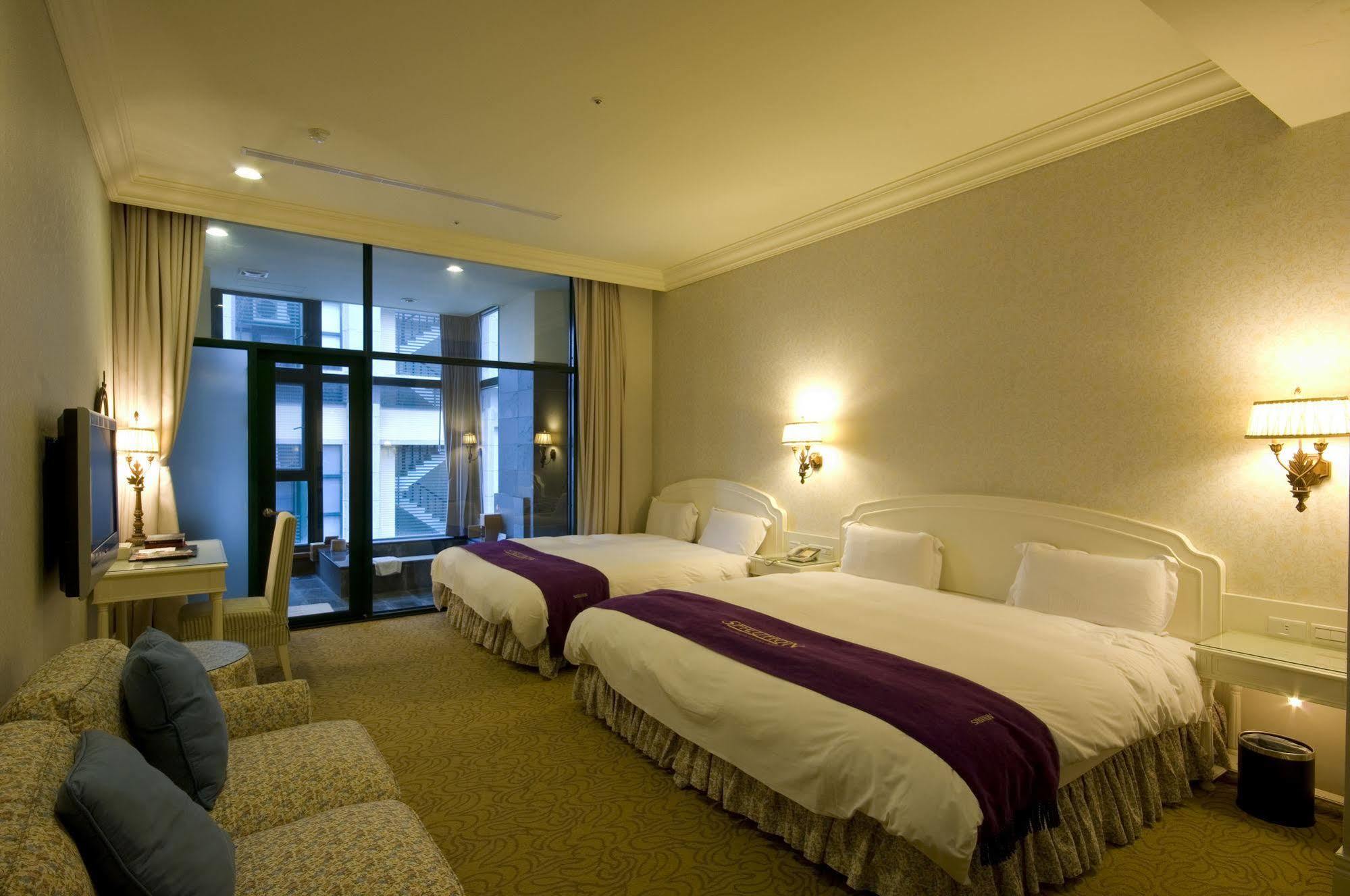 Muen Hot Spring Hotel Jiaoxi Esterno foto