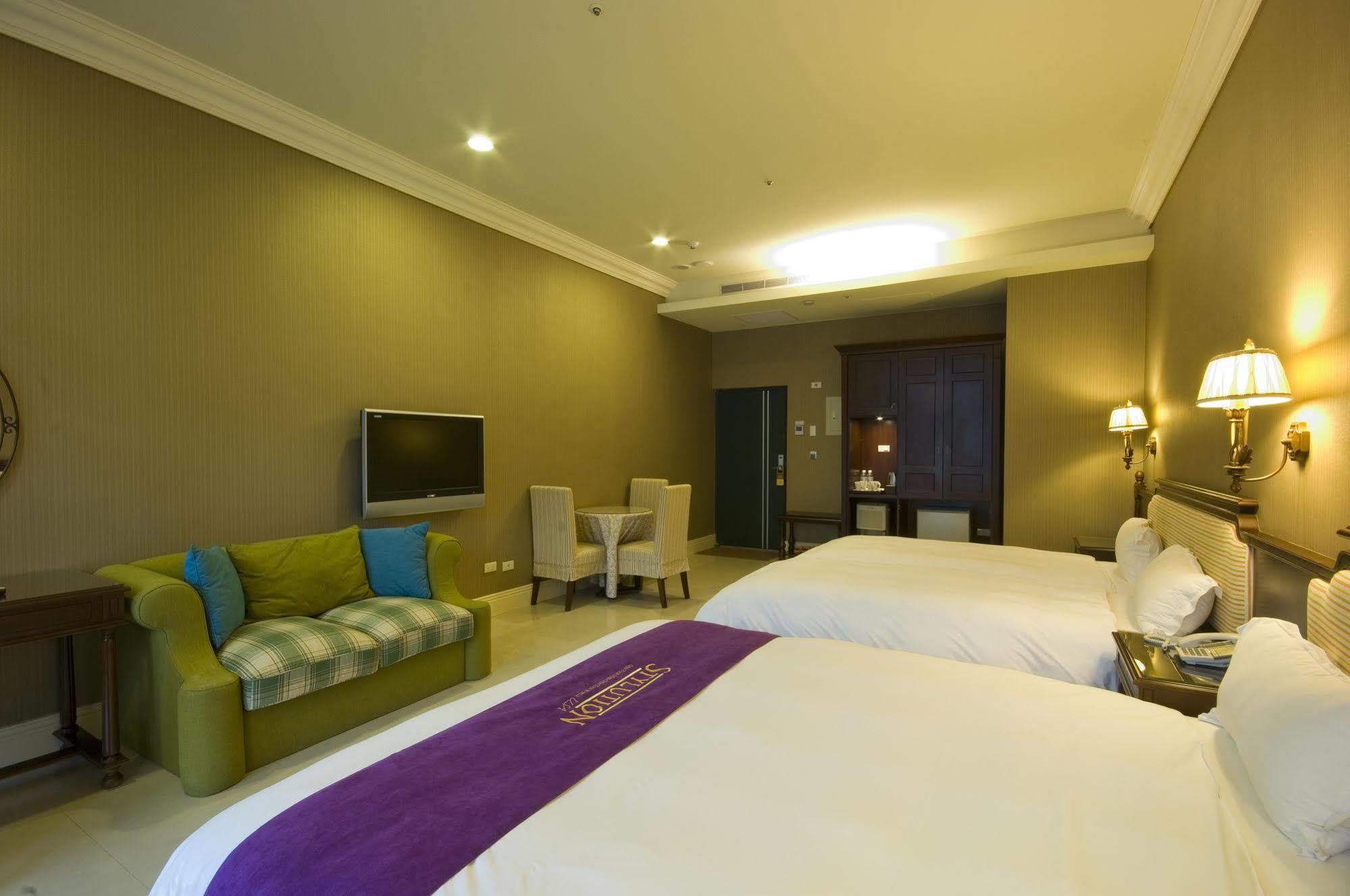 Muen Hot Spring Hotel Jiaoxi Esterno foto
