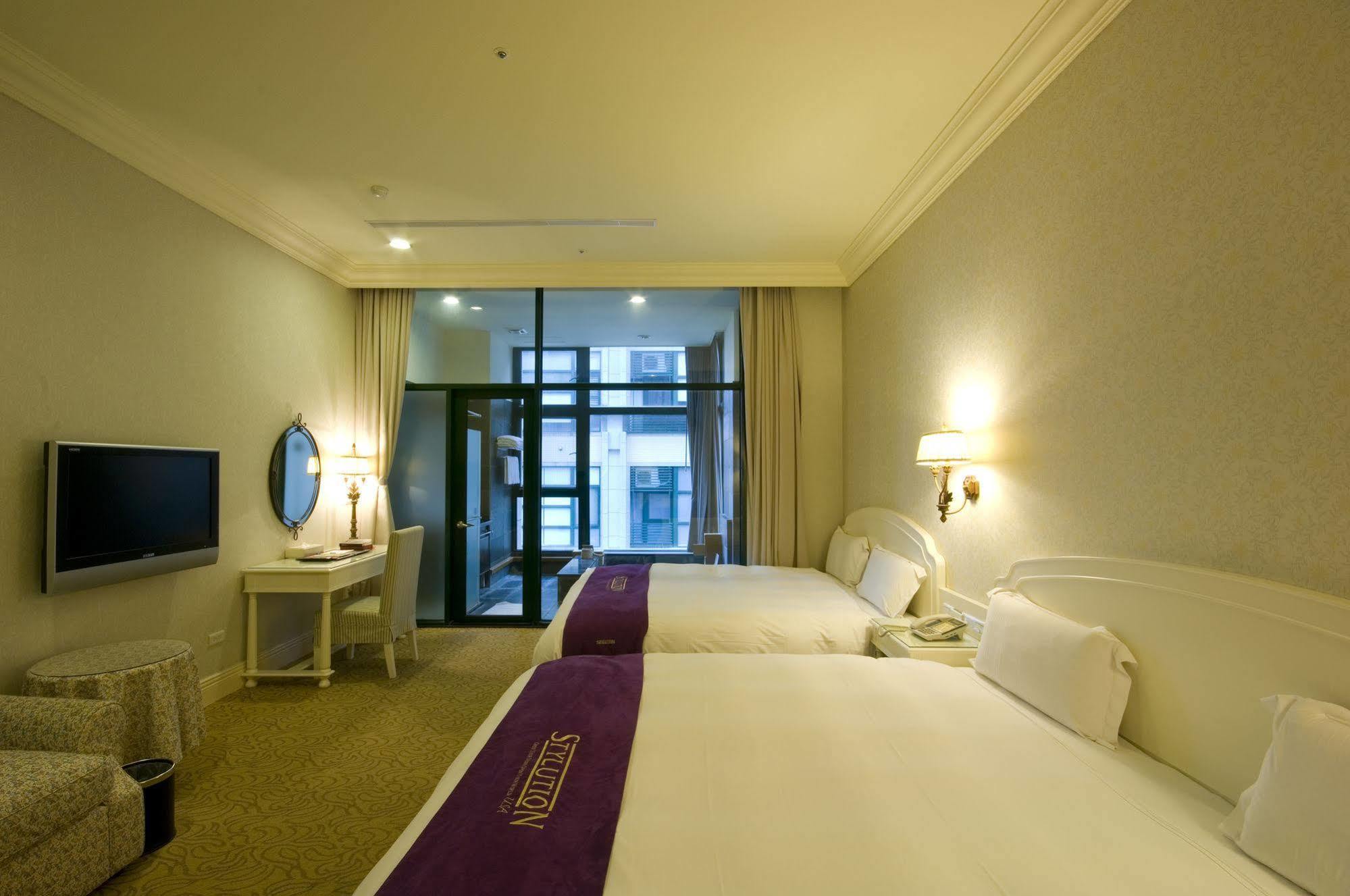 Muen Hot Spring Hotel Jiaoxi Esterno foto